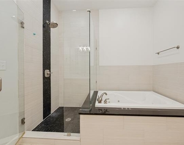 3210 Carlisle Street - Photo Thumbnail 18