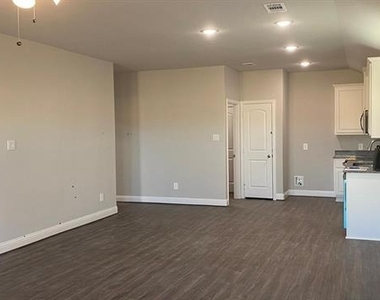 1410 Brindle Drive - Photo Thumbnail 11