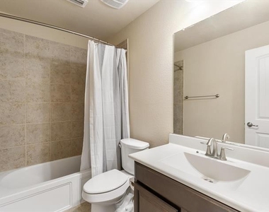 14437 Mainstay Way - Photo Thumbnail 15