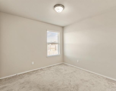 14437 Mainstay Way - Photo Thumbnail 21