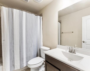 14437 Mainstay Way - Photo Thumbnail 14