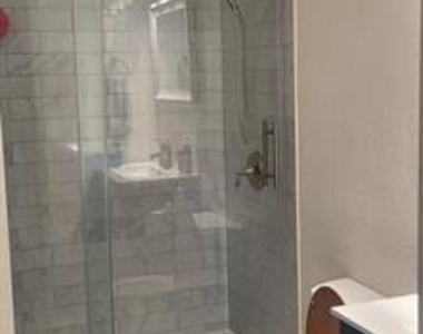819 Oak Landing Circle - Photo Thumbnail 2