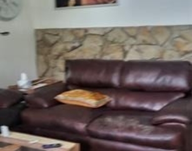 819 Oak Landing Circle - Photo Thumbnail 3