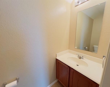 1210 Antoinette Drive - Photo Thumbnail 8