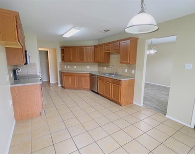 1210 Antoinette Drive - Photo Thumbnail 3