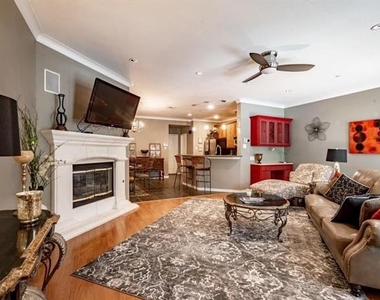 6868 Firenze Lane - Photo Thumbnail 3