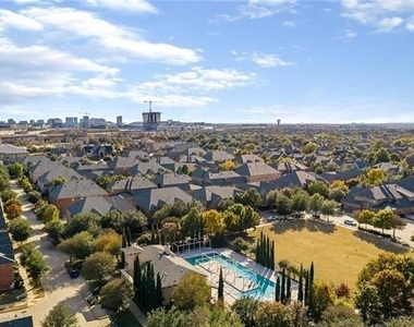 6868 Firenze Lane - Photo Thumbnail 27