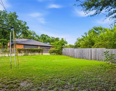 9351 Highedge Circle - Photo Thumbnail 29