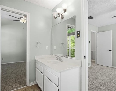 9351 Highedge Circle - Photo Thumbnail 22