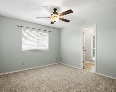 9351 Highedge Circle - Photo Thumbnail 20