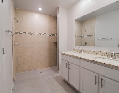 2061 Se Mantua Street - Photo Thumbnail 11