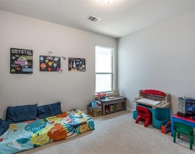 3509 Clara Drive - Photo Thumbnail 16
