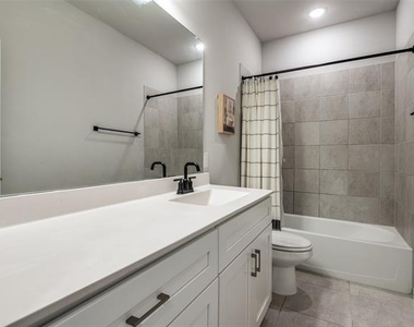 3509 Clara Drive - Photo Thumbnail 18