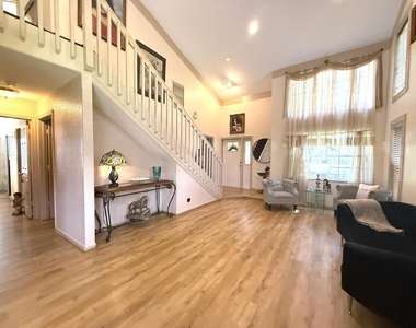 14765 Northlake Boulevard - Photo Thumbnail 2