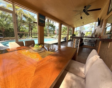 14765 Northlake Boulevard - Photo Thumbnail 3