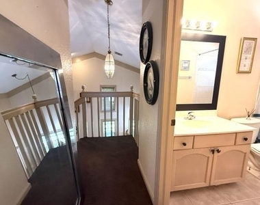 14765 Northlake Boulevard - Photo Thumbnail 6