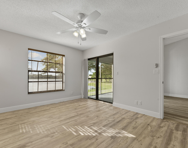 2900 Olivewood Terrace - Photo Thumbnail 10