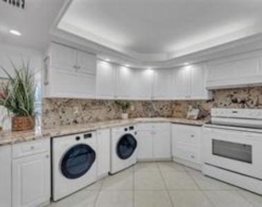 4020 Galt Ocean Drive - Photo Thumbnail 14