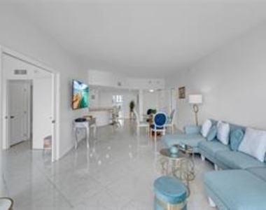 4020 Galt Ocean Drive - Photo Thumbnail 16