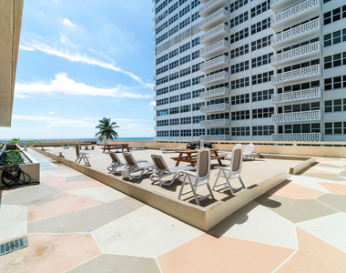 4020 Galt Ocean Drive - Photo Thumbnail 48