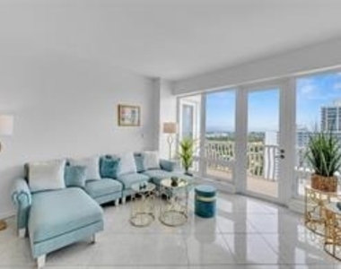 4020 Galt Ocean Drive - Photo Thumbnail 11