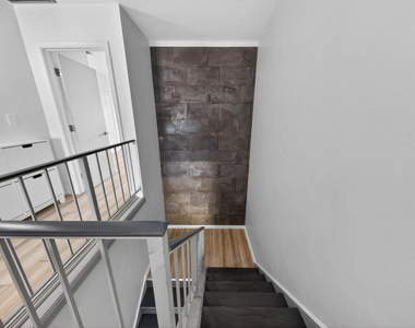 505 Ne 20th Avenue - Photo Thumbnail 21