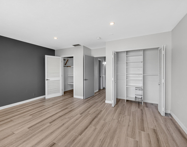 505 Ne 20th Avenue - Photo Thumbnail 14