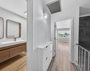 505 Ne 20th Avenue - Photo Thumbnail 22