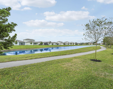 13679 Date Palm Court - Photo Thumbnail 27