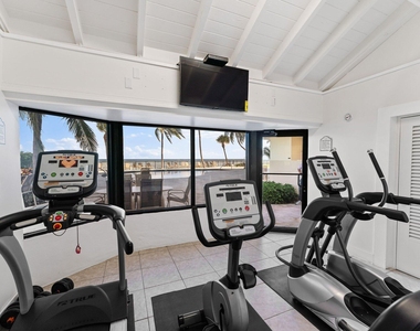 100 S Beach Road - Photo Thumbnail 52