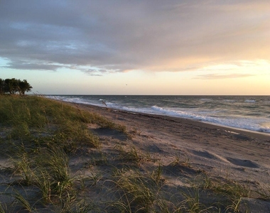 100 S Beach Road - Photo Thumbnail 20