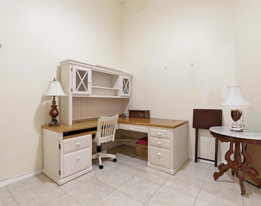 9363 Bridgeport Drive - Photo Thumbnail 23