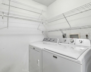 9363 Bridgeport Drive - Photo Thumbnail 28