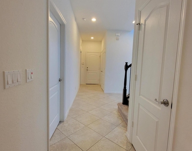 183 Rudder Cay Way - Photo Thumbnail 14