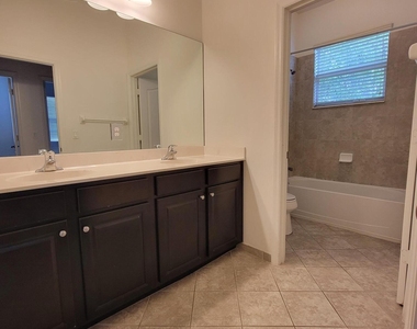 183 Rudder Cay Way - Photo Thumbnail 18