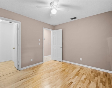 687 Ne Maranta - Photo Thumbnail 21