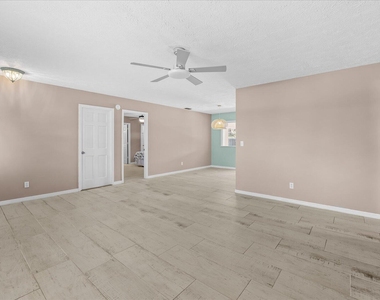 687 Ne Maranta - Photo Thumbnail 6