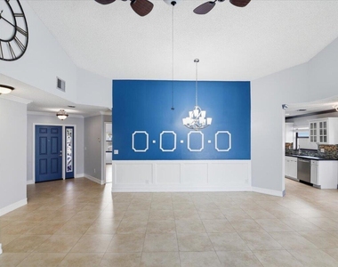 21583 Villa Nova Drive - Photo Thumbnail 11