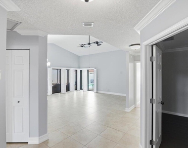 21583 Villa Nova Drive - Photo Thumbnail 5