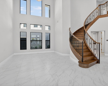 9168 Benedetta Place - Photo Thumbnail 19