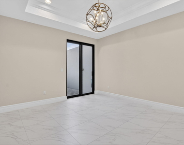 9168 Benedetta Place - Photo Thumbnail 12