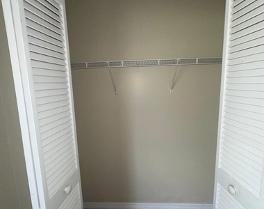 2426 Se Addison Street - Photo Thumbnail 25