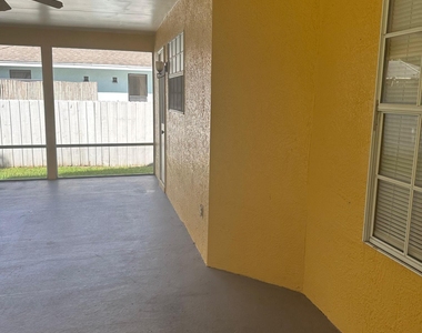 2426 Se Addison Street - Photo Thumbnail 28