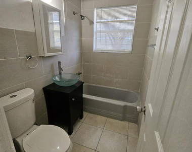 2032 Ne 168th Street - Photo Thumbnail 2