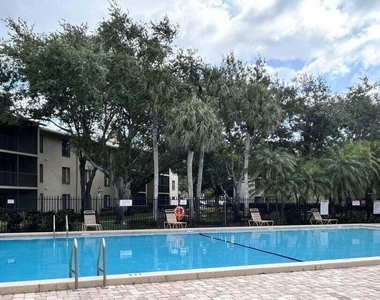 203 Foxtail Drive - Photo Thumbnail 5