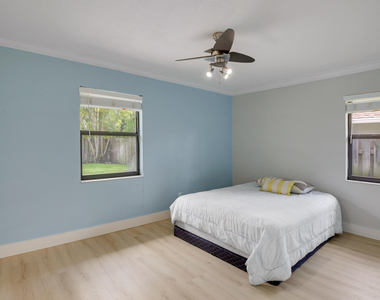 542 Indigo Avenue - Photo Thumbnail 23