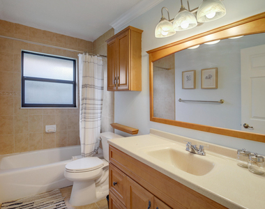 542 Indigo Avenue - Photo Thumbnail 22