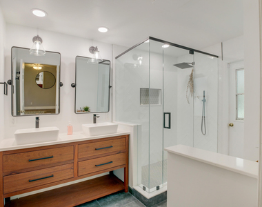 542 Indigo Avenue - Photo Thumbnail 16