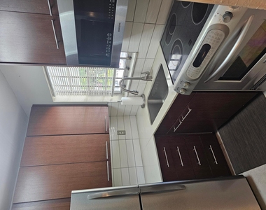 2475 W Golf Boulevard - Photo Thumbnail 8