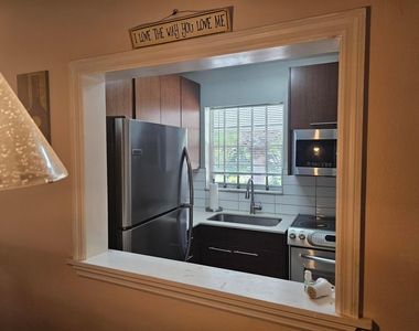 2475 W Golf Boulevard - Photo Thumbnail 6